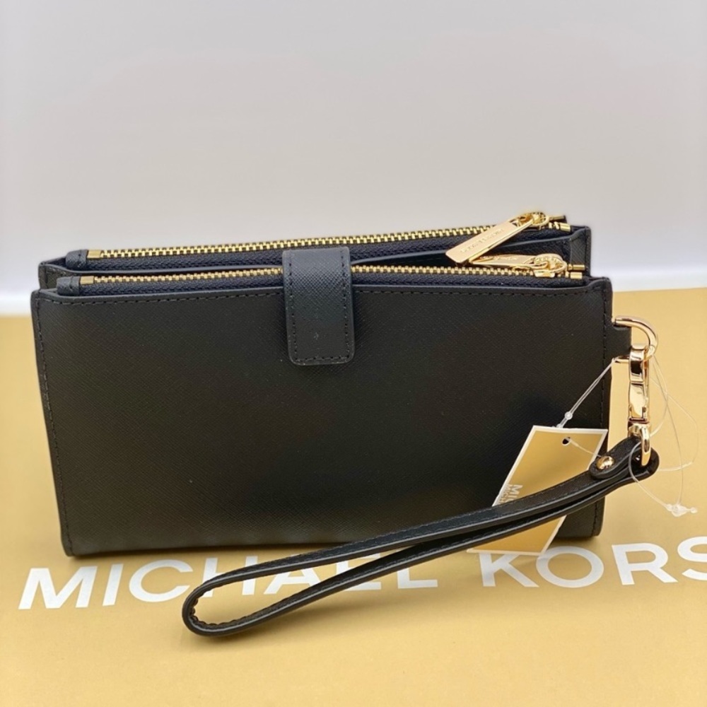 Michael Kors Wallet Wristlet Black - Picture 4 of 10